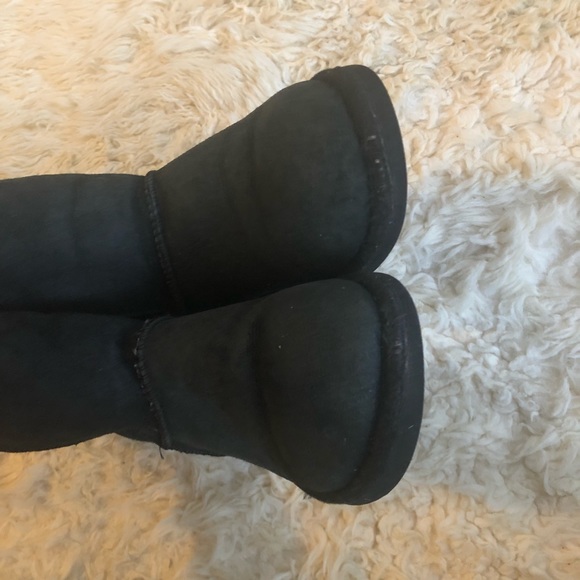 UGG SHORT BOOTS - Picture 3 of 7